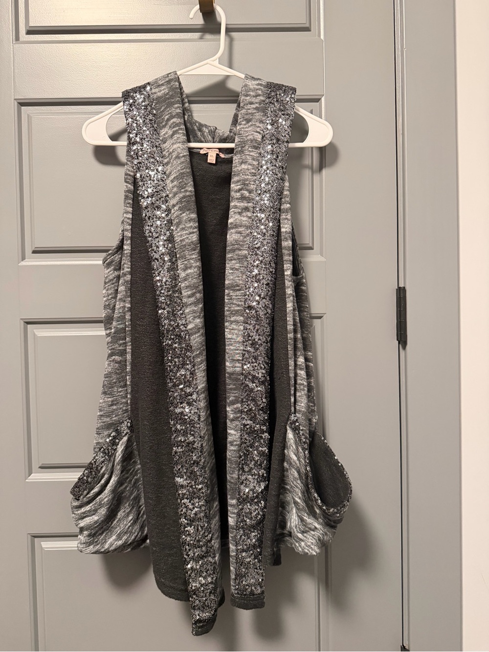 Juicy Couture Open Front Flyaway Sweater Vest Gray Space Dyed Silver Sequins XL